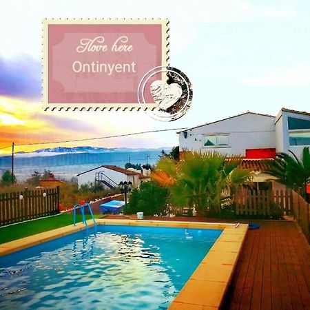 Los Amigos De Claude & Joanna Ontinyent Εξωτερικό φωτογραφία